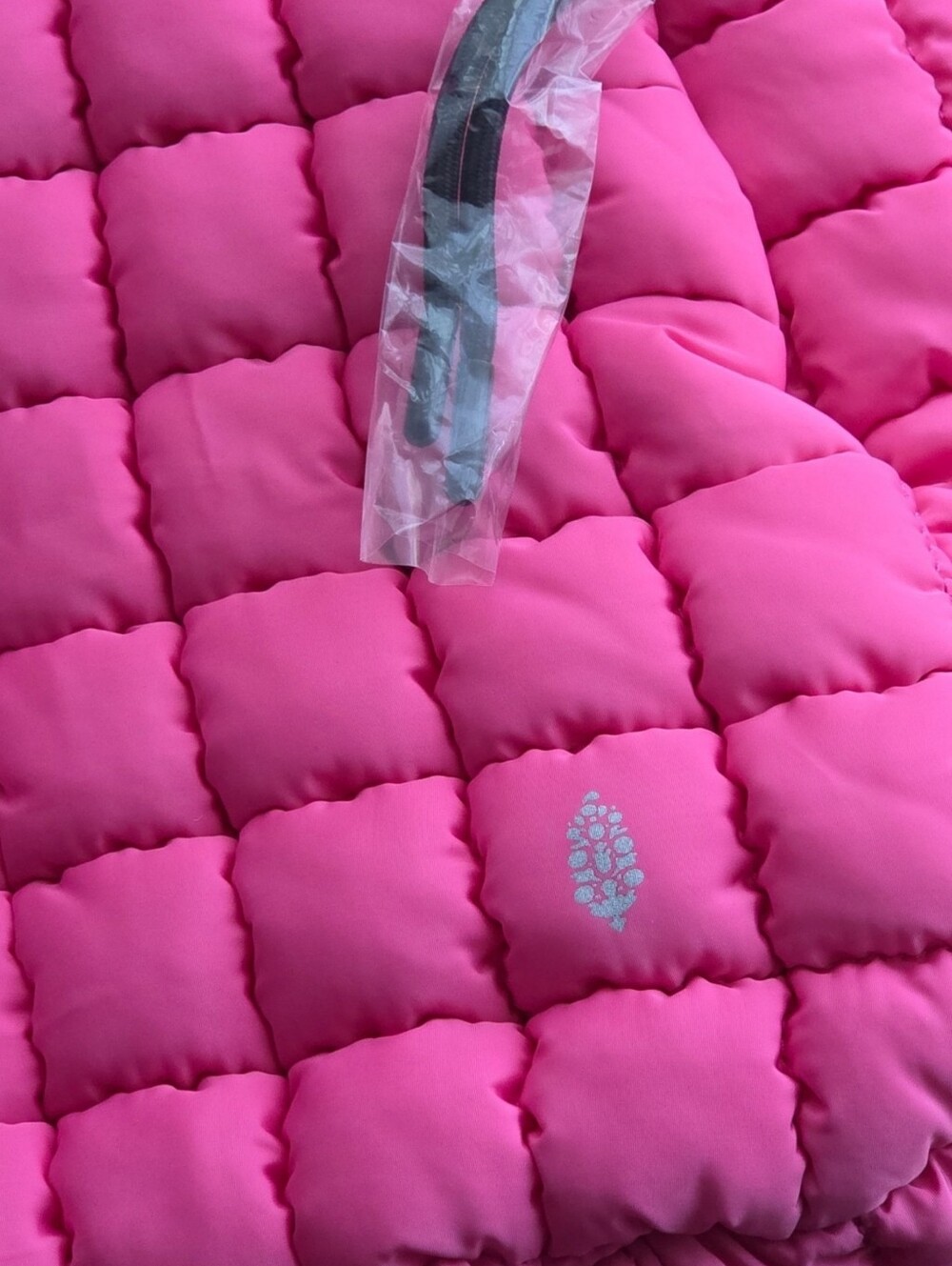 FP Movement Quilted Carryall Puffer Tote Bag Bubblegum Pink Oversized NWT - Picture 5 of 13
